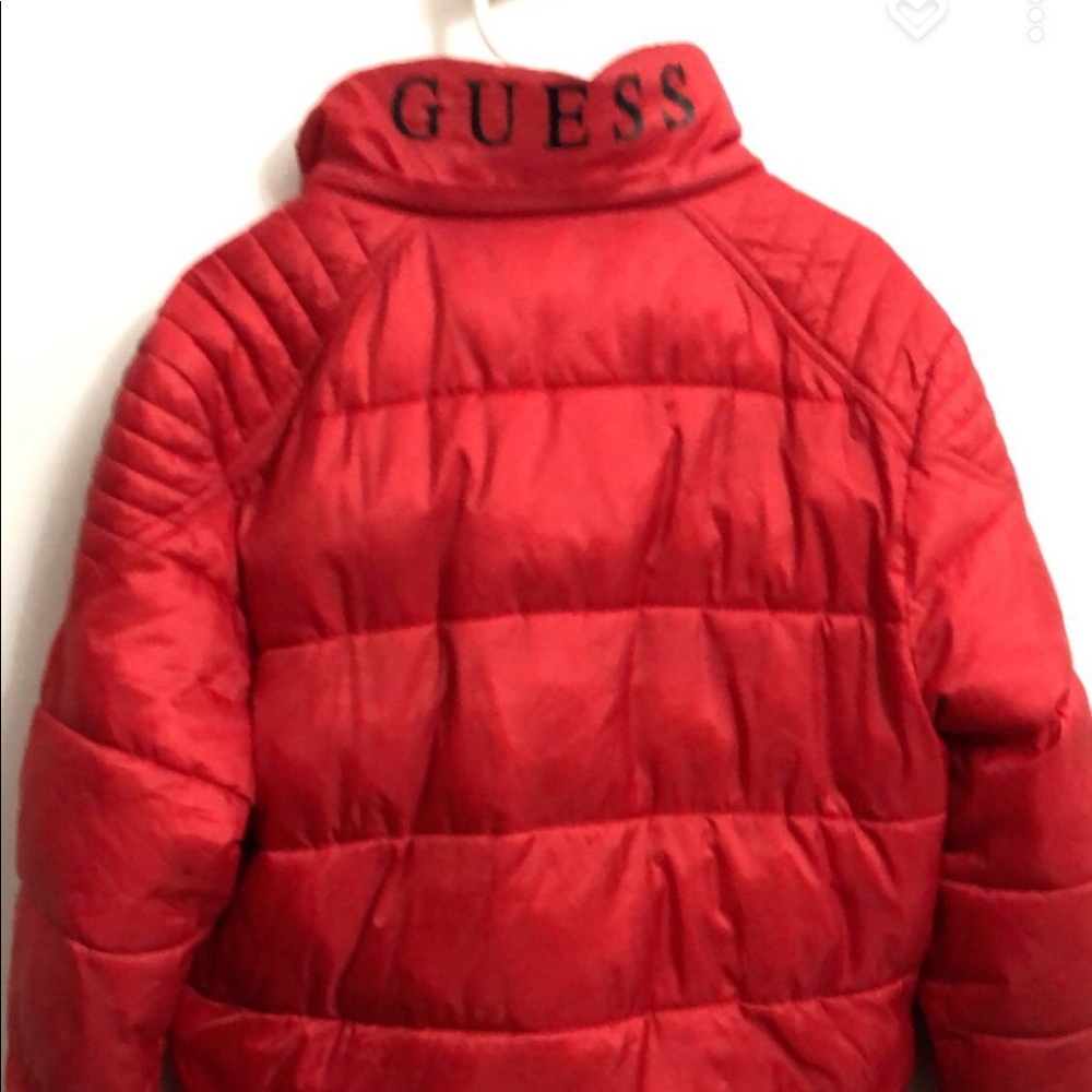Red guess jacket - Picture 2 of 5